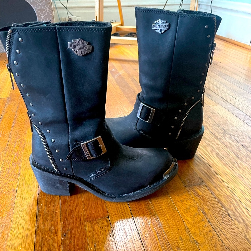 Harley-Davidson “Rosanne” boots, size 8.  Pristine condition.  Only worn once.